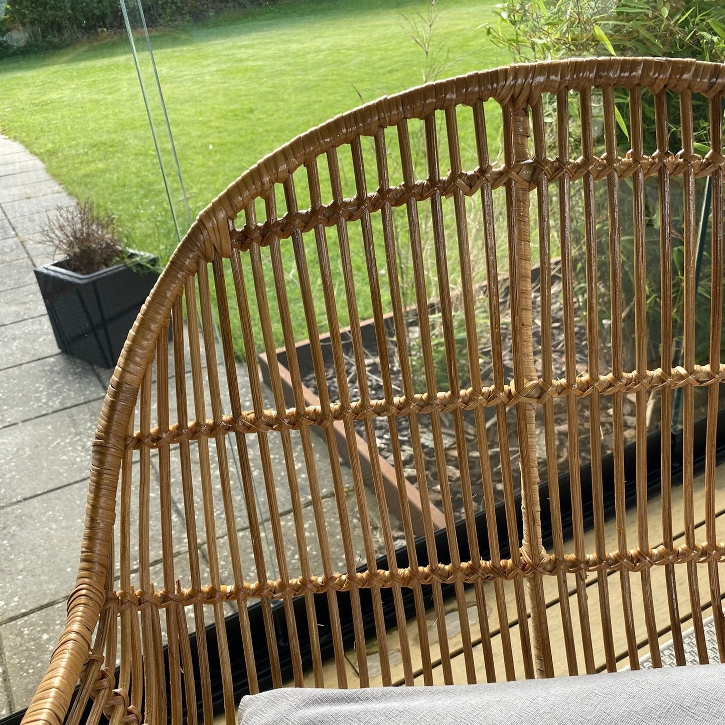Soft-edge Chair