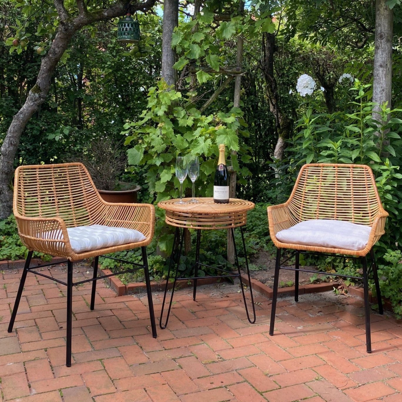 Square Chair